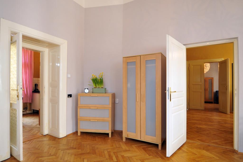 Dlouha 2Ab Apartment Prague Luaran gambar